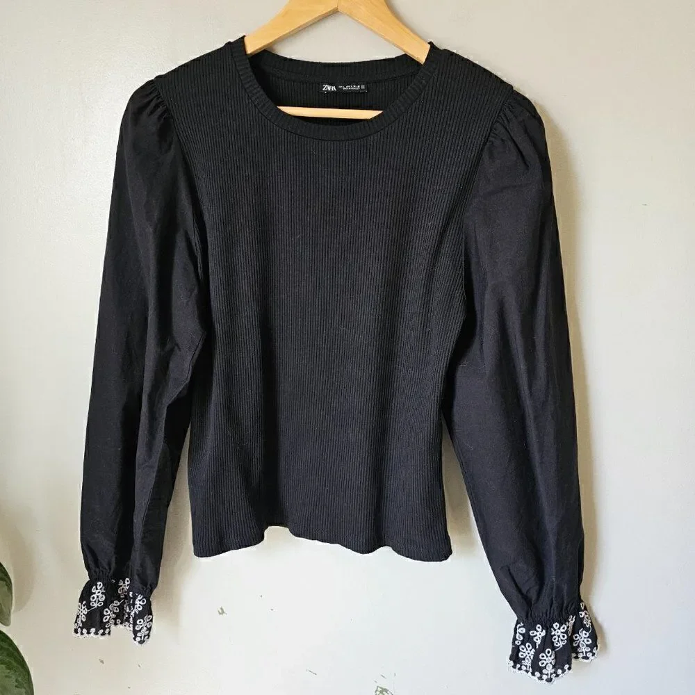 EUC ZARA BLACK PUFFED SLEEVES EMBROIDERED CUFFS LONG SLEEVES TOP SIZE L